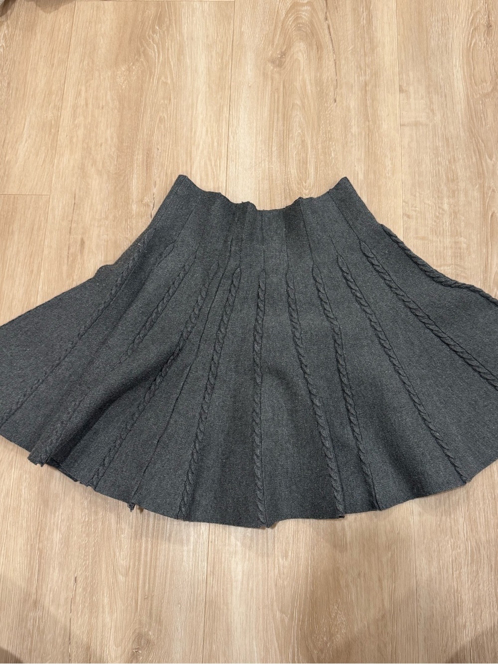 Pleated Cable-Detail Mini Skirt - Dark Gray